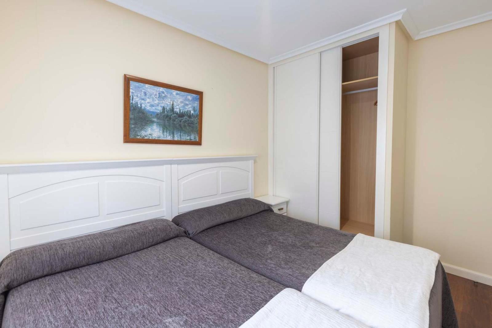 Apartamentos Verdemar Llanes Ngoại thất bức ảnh
