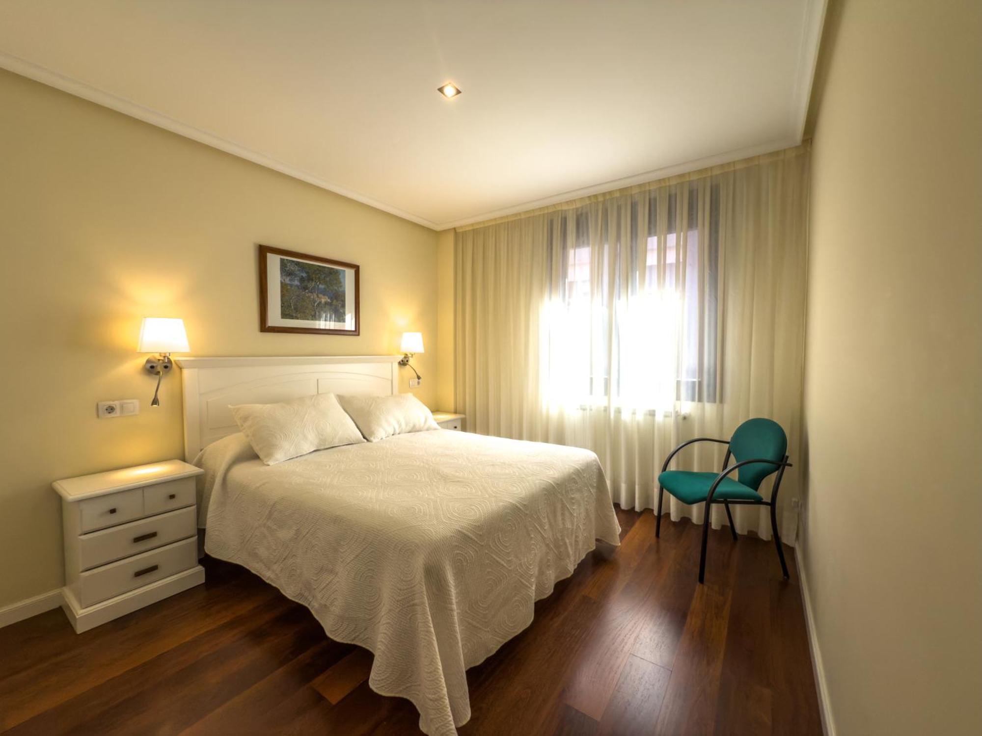 Apartamentos Verdemar Llanes Ngoại thất bức ảnh