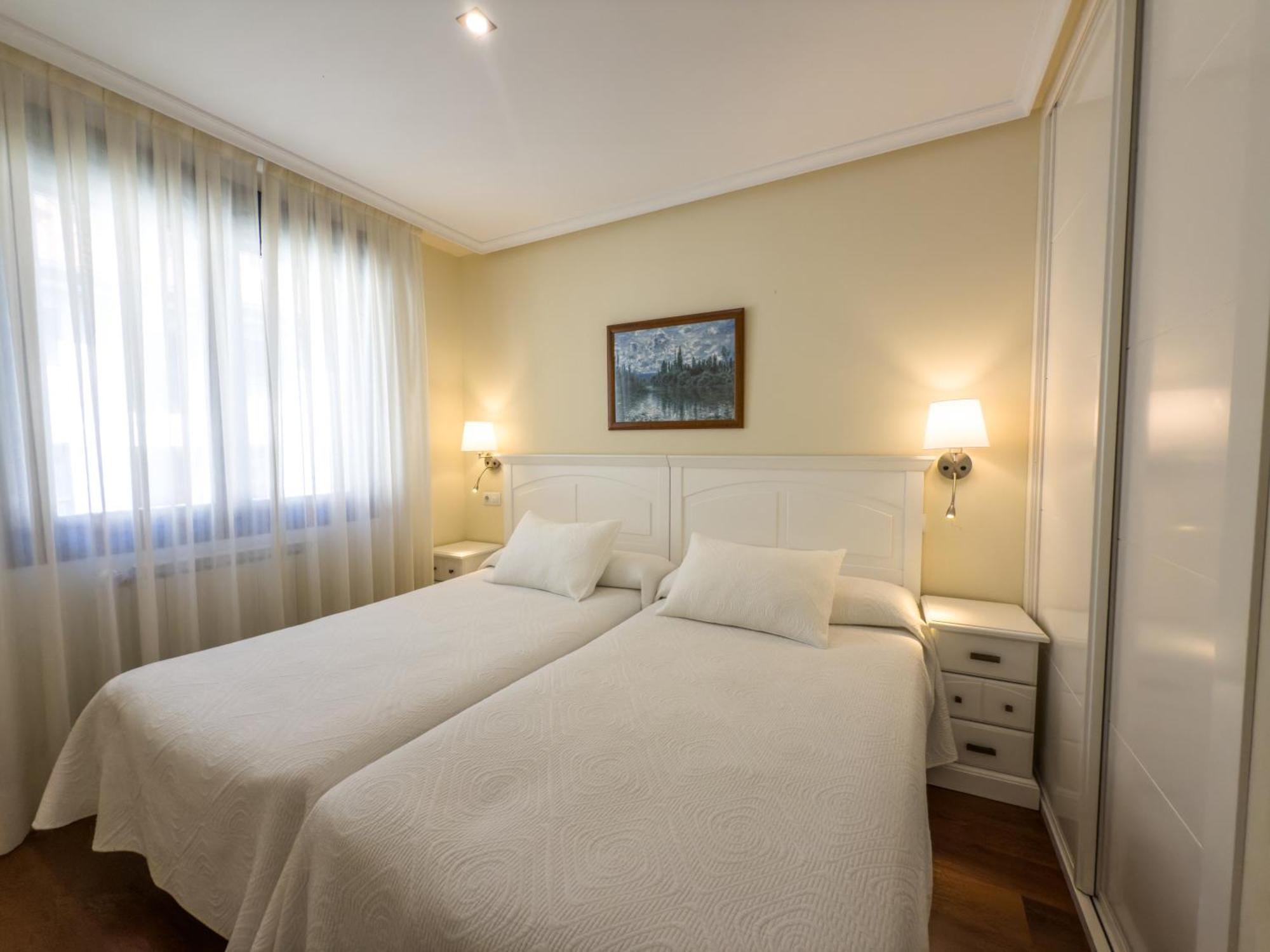 Apartamentos Verdemar Llanes Ngoại thất bức ảnh