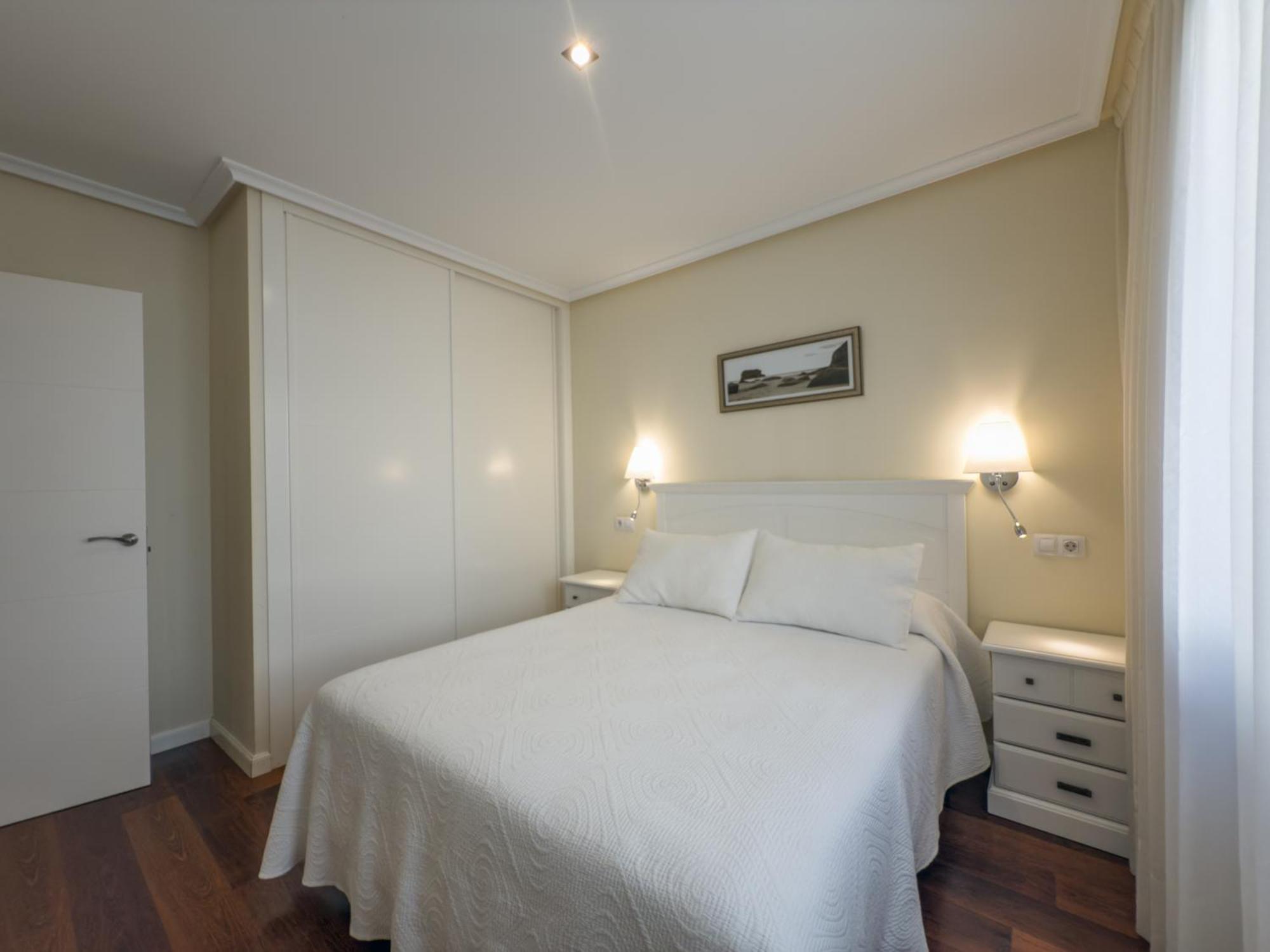 Apartamentos Verdemar Llanes Ngoại thất bức ảnh